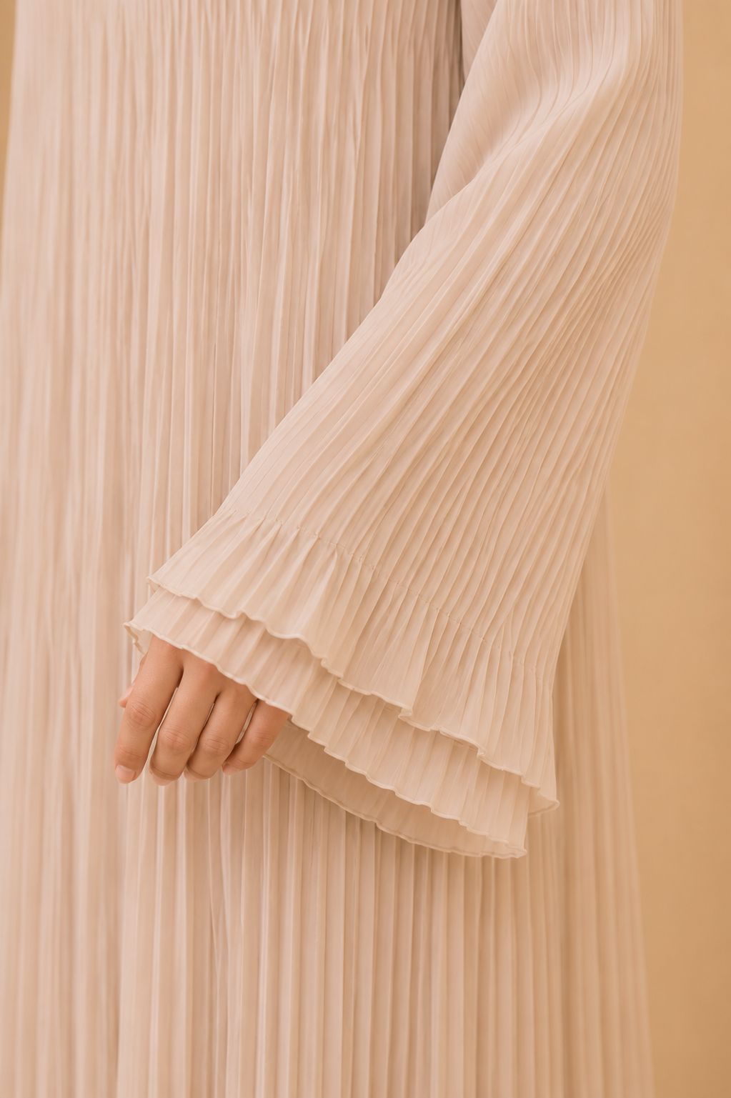 Safa | Chiffon Pleated Dubai Robe